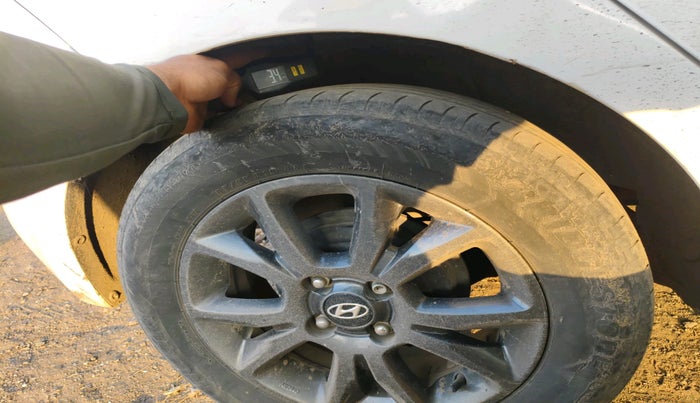 2019 Hyundai Elite i20 SPORTZ PLUS 1.2, Petrol, Manual, 98,436 km, tyre