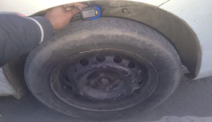 2014 Maruti Wagon R 1.0 VXI, Petrol, Manual, 88,086 km, tyre