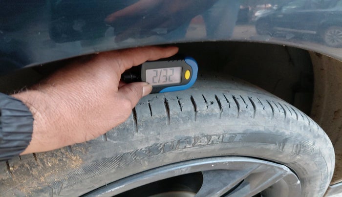 2021 Hyundai NEW I20 SPORTZ 1.2 MT, Petrol, Manual, 1,22,051 km, tyre