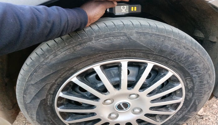 2024 Maruti Dzire VXi, Petrol, Manual, 8,778 km, tyre