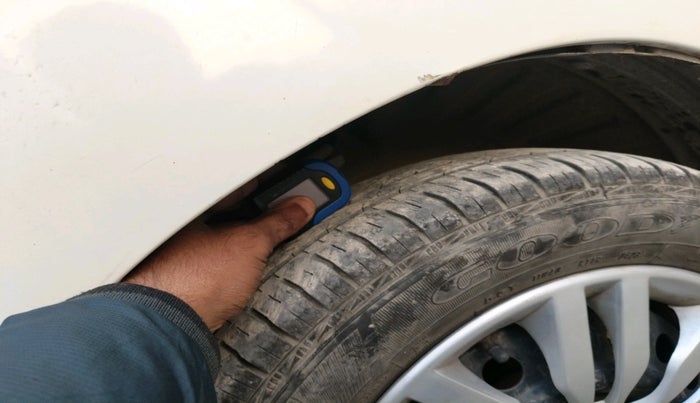 2011 Maruti Wagon R 1.0 VXI, Petrol, Manual, 81,474 km, tyre