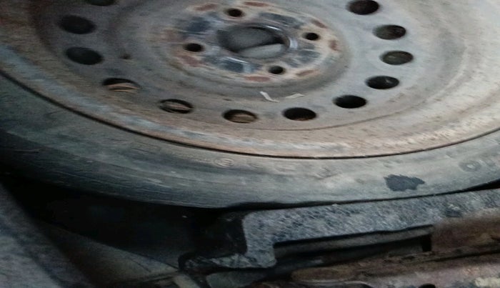 2013 Maruti Wagon R 1.0 VXI, Petrol, Manual, 62,013 km, tyre