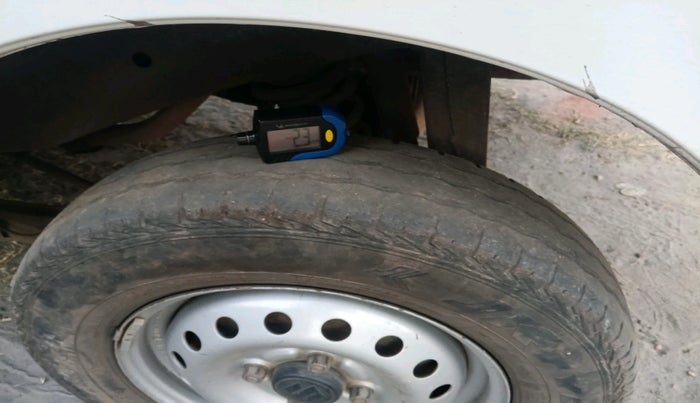 2024 Maruti Eeco 5 STR AC CNG, Petrol, Manual, 67,384 km, tyre