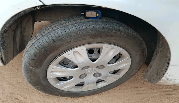 2016 Honda Amaze 1.2L I-VTEC S, Petrol, Manual, 50,561 km, tyre