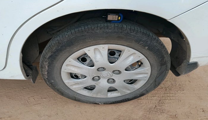 2016 Honda Amaze 1.2L I-VTEC S, Petrol, Manual, 50,561 km, tyre