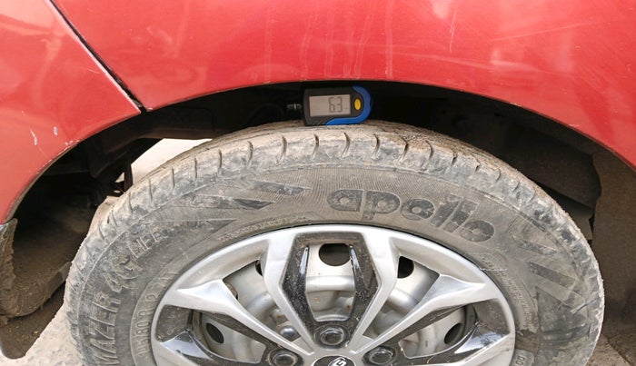 2013 Hyundai Eon ERA +, Petrol, Manual, 41,592 km, tyre