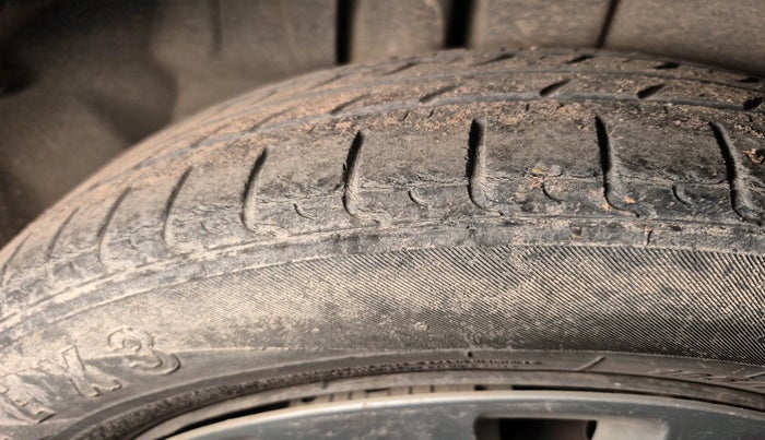 2016 Maruti Ertiga VDI SHVS, Diesel, Manual, 84,751 km, tyre