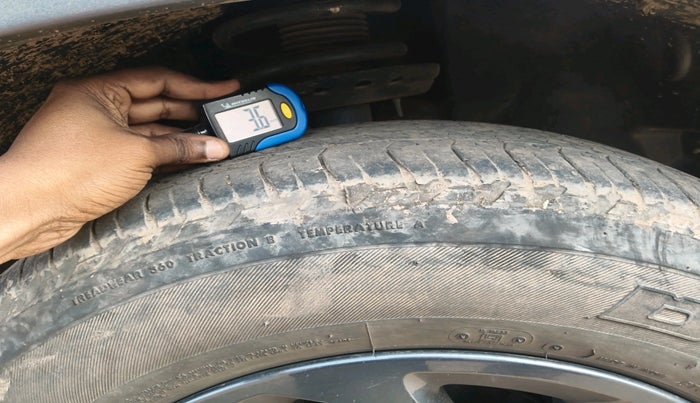 2021 Tata Harrier XZA PLUS 2.0L DARK EDITION, Diesel, Automatic, 1,20,774 km, tyre