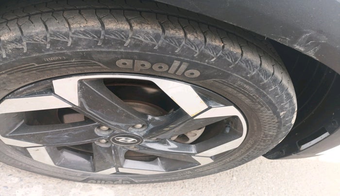 2023 Hyundai ALCAZAR PLATINUM 1.5 MT 7STR, Diesel, Manual, 18,812 km, tyre