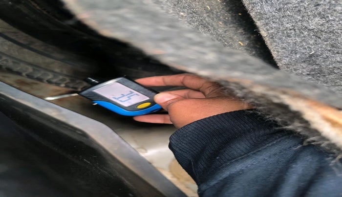 2015 Maruti Swift VXI, Petrol, Manual, 1,29,375 km, tyre