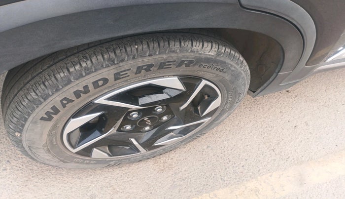 2024 KIA SONET HTX 1.0 TURBO PETROL IMT, Petrol, Manual, 33,216 km, tyre