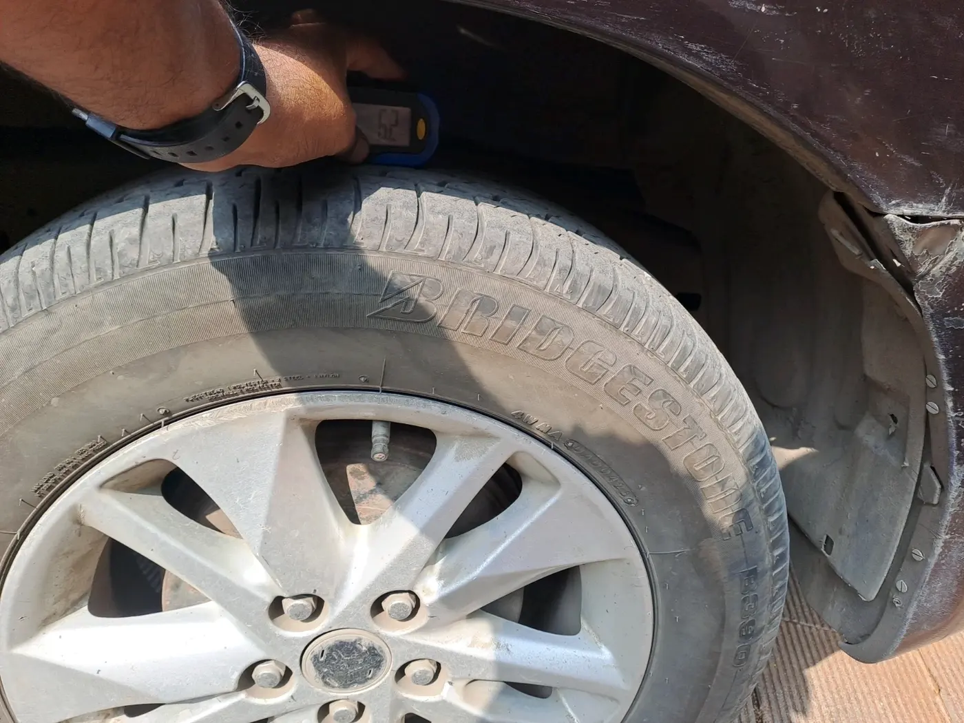 2018 Toyota Innova Crysta 2.8 GX AT 7 STR, Diesel, Automatic, 4,60,016 km, tyre
