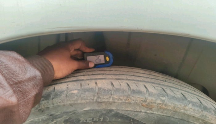 2019 Maruti Ertiga VXI CNG, Petrol, Manual, 2,37,913 km, tyre