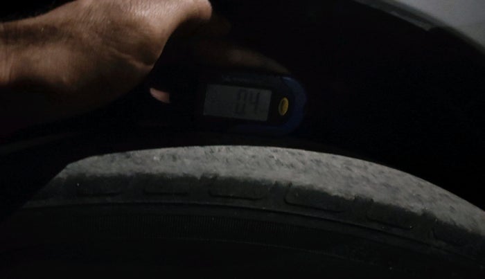 2019 Maruti Dzire VXI AMT, Petrol, Automatic, 63,289 km, tyre