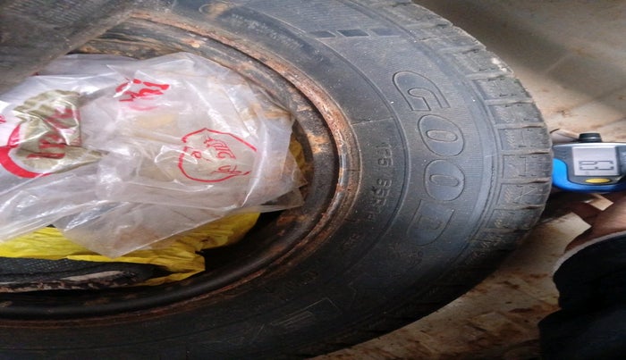 2017 Honda Amaze 1.2L I-VTEC S OPT, Petrol, Manual, 56,150 km, tyre