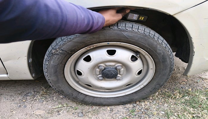 2013 Maruti Zen Estilo LXI, Petrol, Manual, 1,22,861 km, tyre