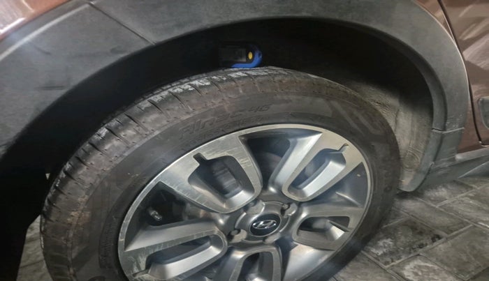 2015 Hyundai i20 Active 1.2 S, Petrol, Manual, 37,579 km, tyre