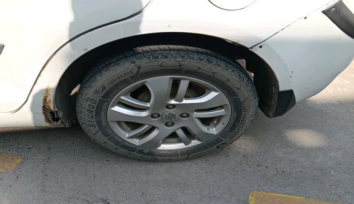 2014 Maruti Swift Dzire ZDI, Diesel, Manual, 2,48,431 km, tyre