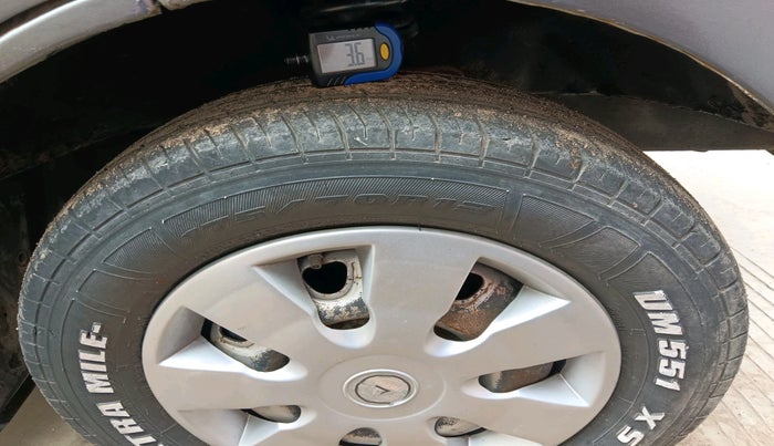 2015 Maruti Eeco 5 STR WITH A/C+HTR, Petrol, Manual, 45,128 km, tyre