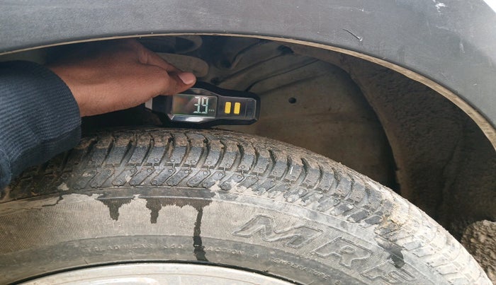 2019 Ford Ecosport AMBIENTE 1.5L PETROL, Petrol, Manual, 1,14,196 km, tyre