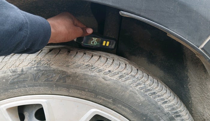 2019 Ford Ecosport AMBIENTE 1.5L PETROL, Petrol, Manual, 1,14,196 km, tyre