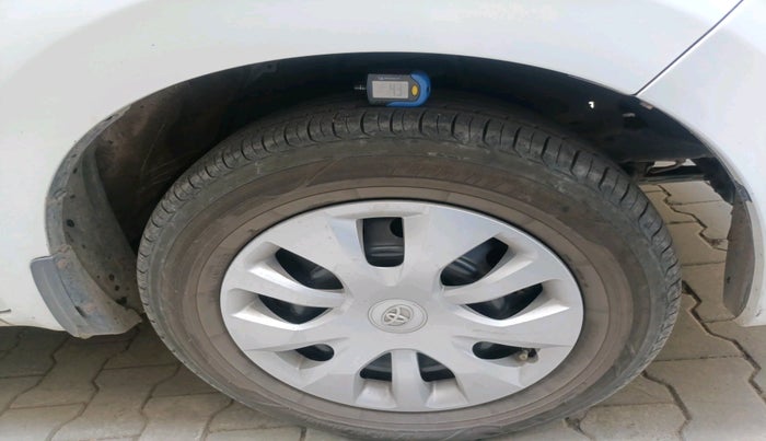 2024 Toyota Innova Crysta 2.4 GX 8STR, Diesel, Manual, 68,454 km, tyre