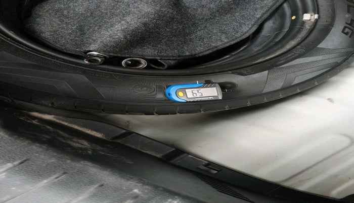 2020 Hyundai VENUE SX 1.0 TURBO IMT, Petrol, Manual, 38,839 km, tyre