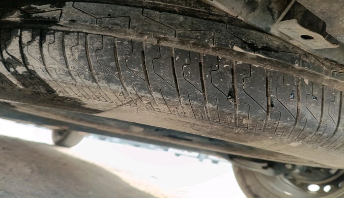 2024 Tata PUNCH ADVENTURE RHYTHM CNG MT, Petrol, Manual, 30,838 km, tyre