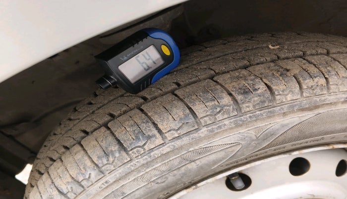 2011 Maruti Wagon R 1.0 LXI, Petrol, Manual, 30,497 km, tyre