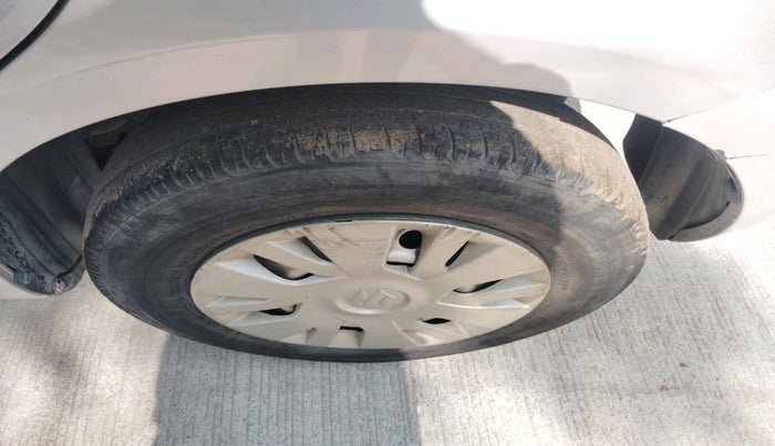 2012 Maruti Swift LXI, Petrol, Manual, 85,476 km, tyre