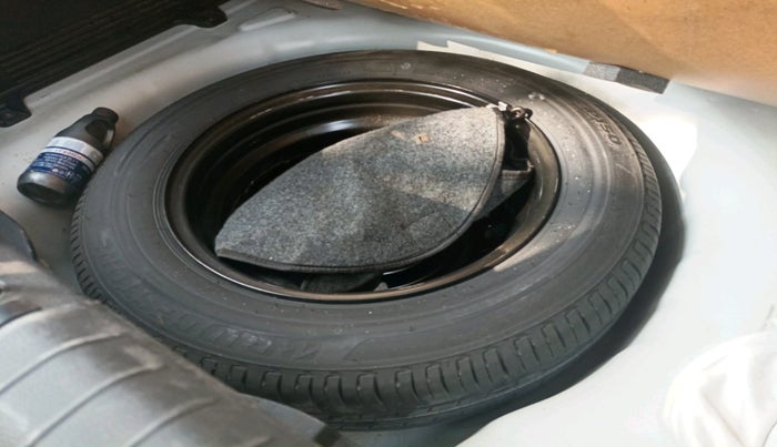 2020 Hyundai NEW I20 Asta 1.0 GDI Turbo IMT, Petrol, Manual, 1,00,001 km, tyre