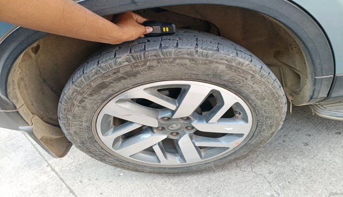 2021 Tata Safari XZA PLUS, Diesel, Automatic, 85,570 km, tyre