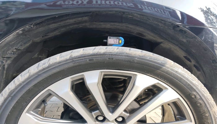 2016 Ford Endeavour TITANIUM 3.2 4X4 AT, Diesel, Automatic, 94,110 km, tyre