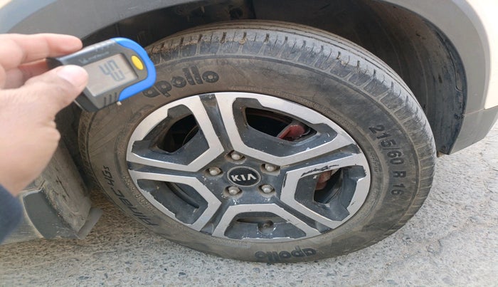 2021 KIA SONET HTX 1.5, Diesel, Manual, 55,358 km, tyre