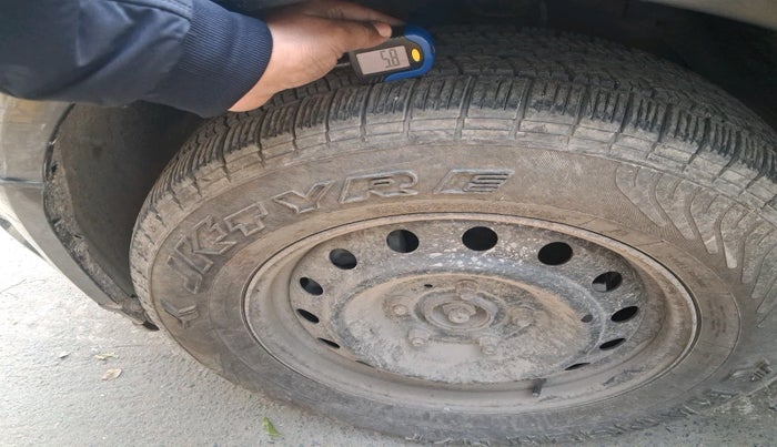 2016 Mahindra XUV500 W4 1.99, Diesel, Manual, 1,31,800 km, tyre