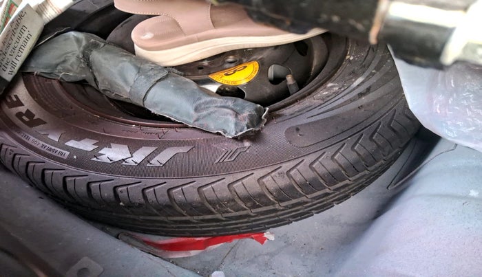 2022 Tata Tiago XT CNG, Petrol, Manual, 29,741 km, tyre