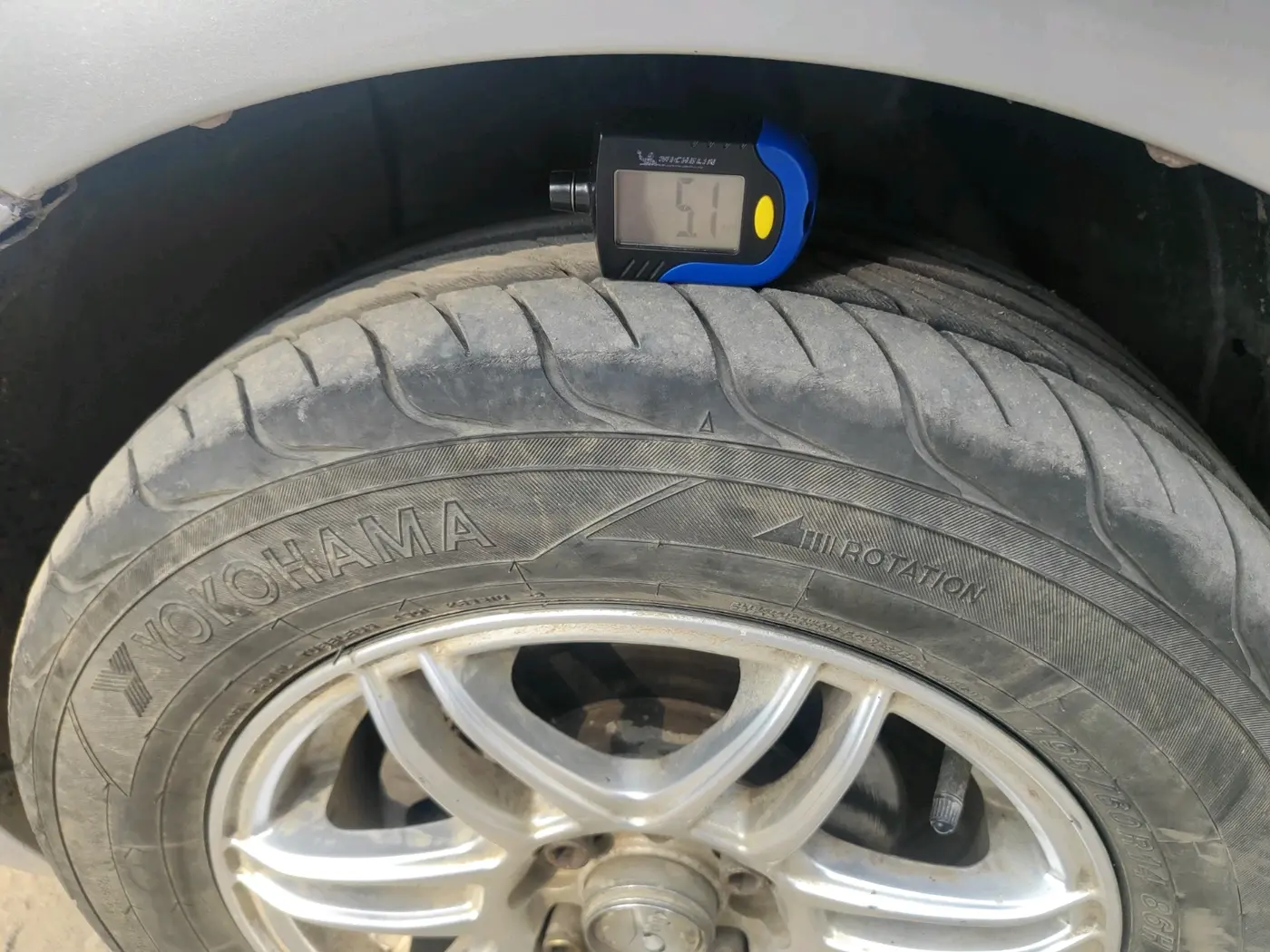 2013 Tata Indica Vista VX QUADRAJET, Diesel, Manual, 1,24,962 km, tyre