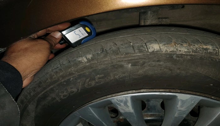 2017 Maruti Ciaz DELTA DIESEL 1.3, Diesel, Manual, 1,28,599 km, tyre