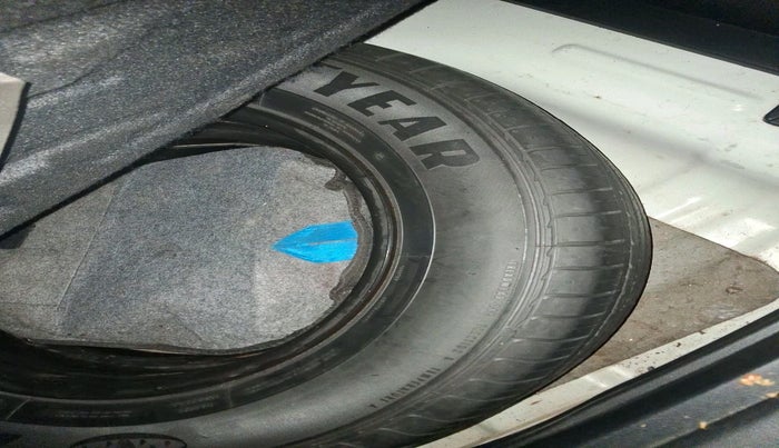 2020 KIA SELTOS GTX PLUS AT 1.5 DIESEL, Diesel, Automatic, 1,05,855 km, tyre