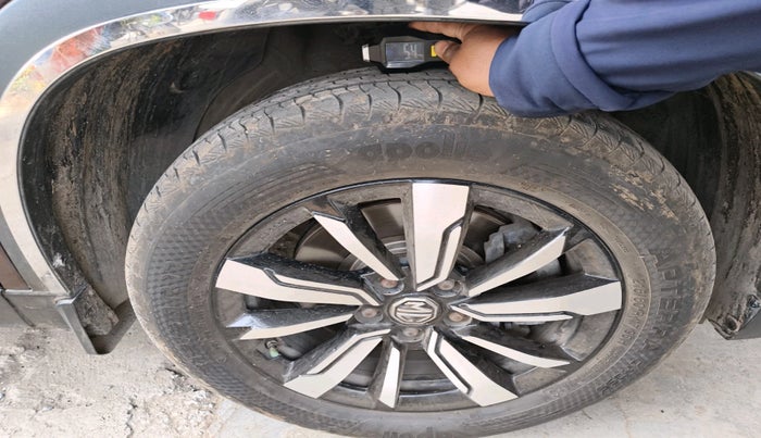 2019 MG HECTOR SHARP 1.5 DCT PETROL, Petrol, Automatic, 76,365 km, tyre