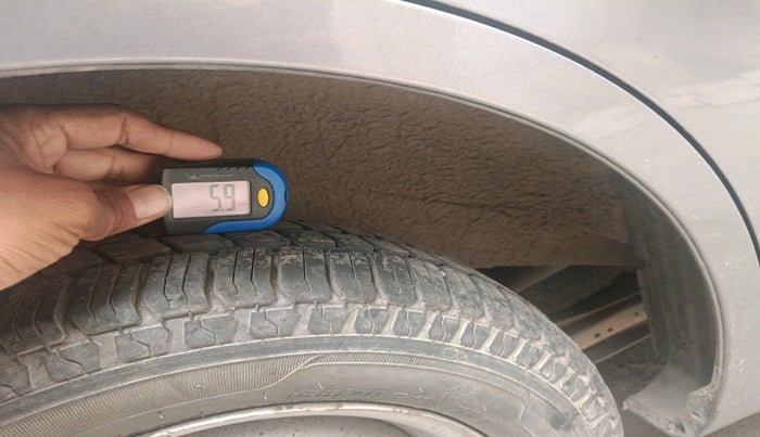 2011 Maruti Wagon R 1.0 LXI, Petrol, Manual, 27,336 km, tyre