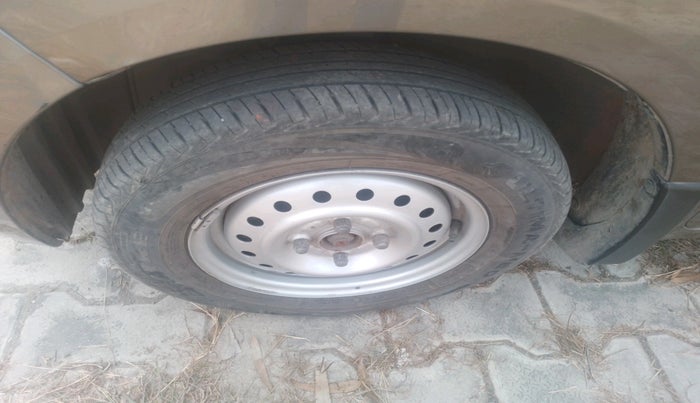 2020 Maruti New Wagon-R LXI CNG (O) 1.0, Petrol, Manual, 86,626 km, tyre