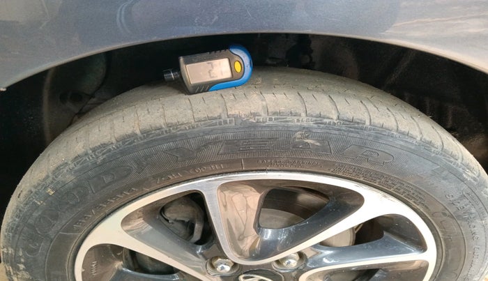 2019 Hyundai Grand i10 SPORTZ AT 1.2 KAPPA VTVT, Petrol, Automatic, 30,451 km, tyre