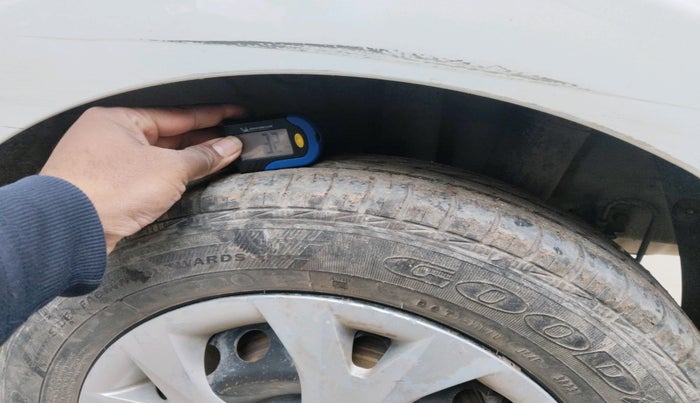 2013 Hyundai Grand i10 SPORTZ 1.2 KAPPA VTVT, Petrol, Manual, 78,392 km, tyre