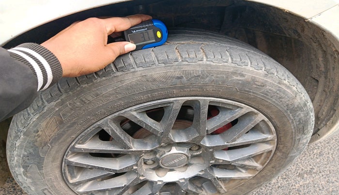 2014 Maruti Swift VDI, Diesel, Manual, 83,768 km, tyre