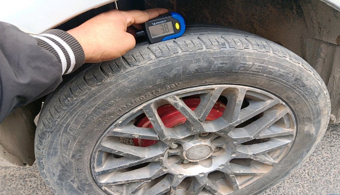 2014 Maruti Swift VDI, Diesel, Manual, 83,768 km, tyre