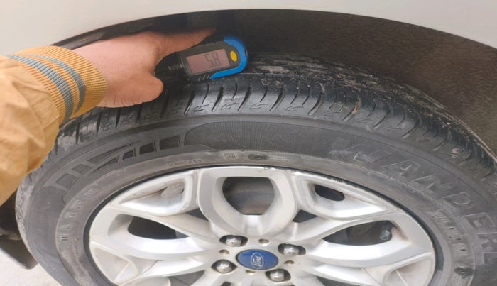 2016 Ford Ecosport TITANIUM 1.5L PETROL, Petrol, Manual, 1,07,469 km, tyre