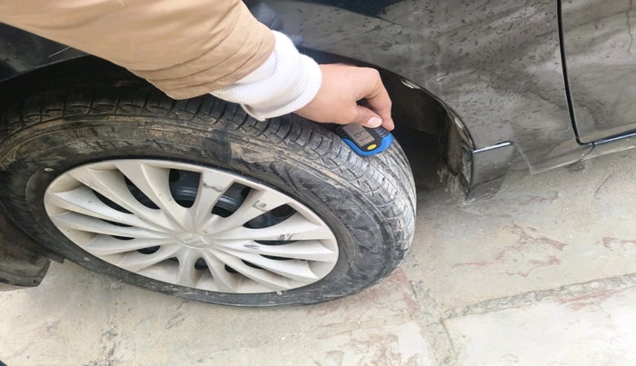 2018 Maruti Ciaz DELTA 1.4 MT PETROL, Petrol, Manual, 26,303 km, tyre