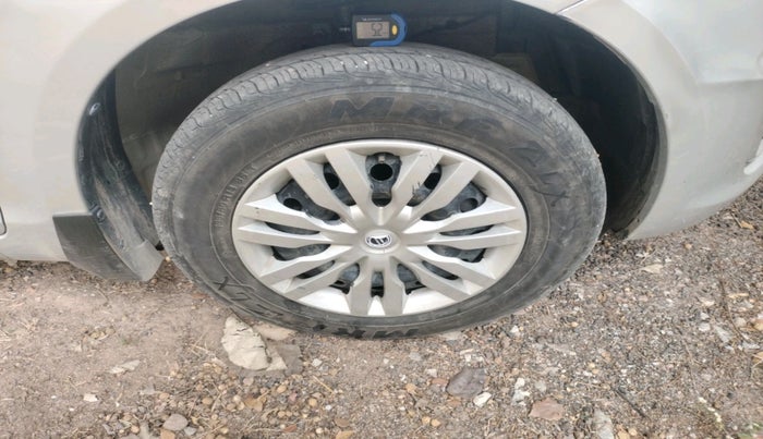 2014 Maruti Swift VDI, Diesel, Manual, 1,32,687 km, tyre
