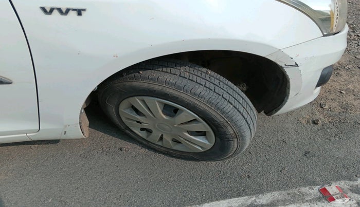 2013 Maruti Swift Dzire VXI, Petrol, Manual, 53,926 km, tyre